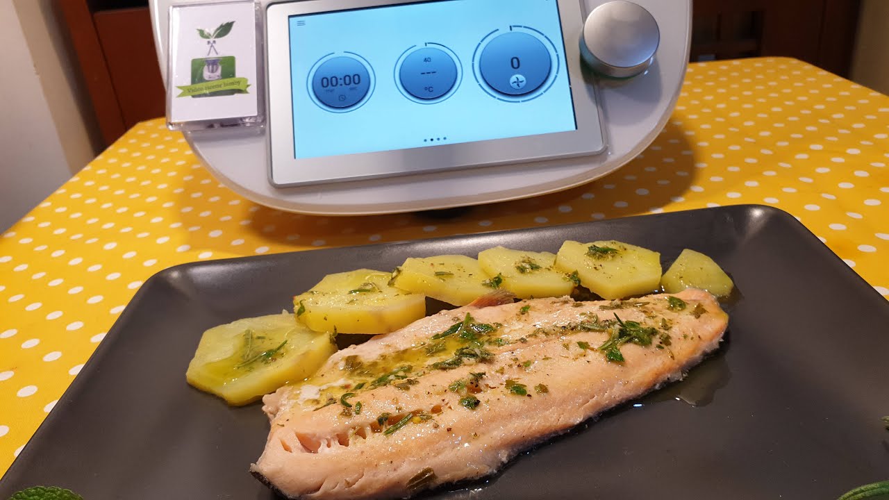 Filetti di trota salmonata con patate per bimby TM6 TM5 TM31 TM21
