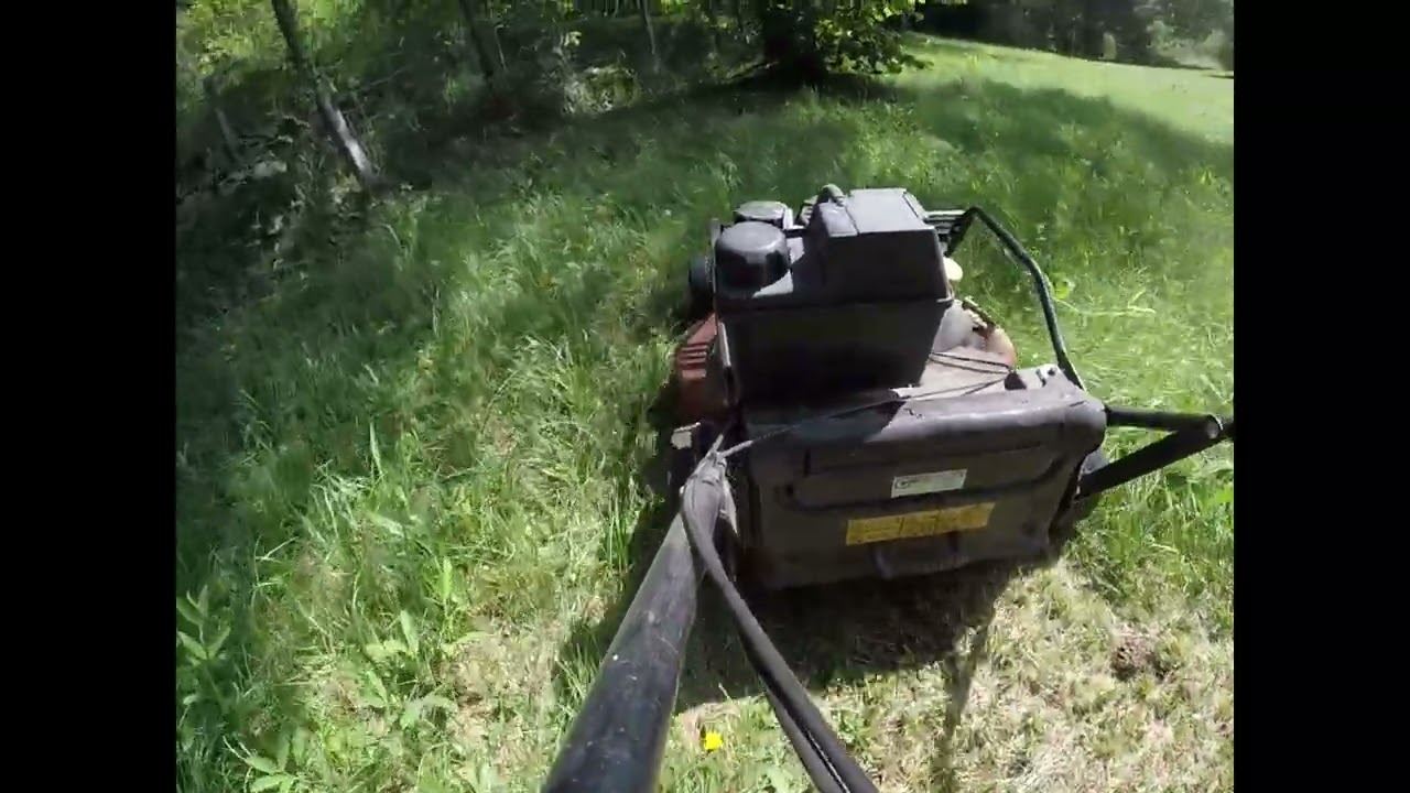 Toro Turfmaster : tonte en éjection latérale