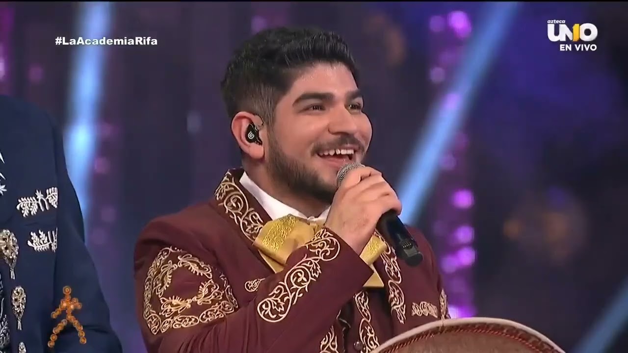 Cristian Salguero El Rey - Vicente Fernández