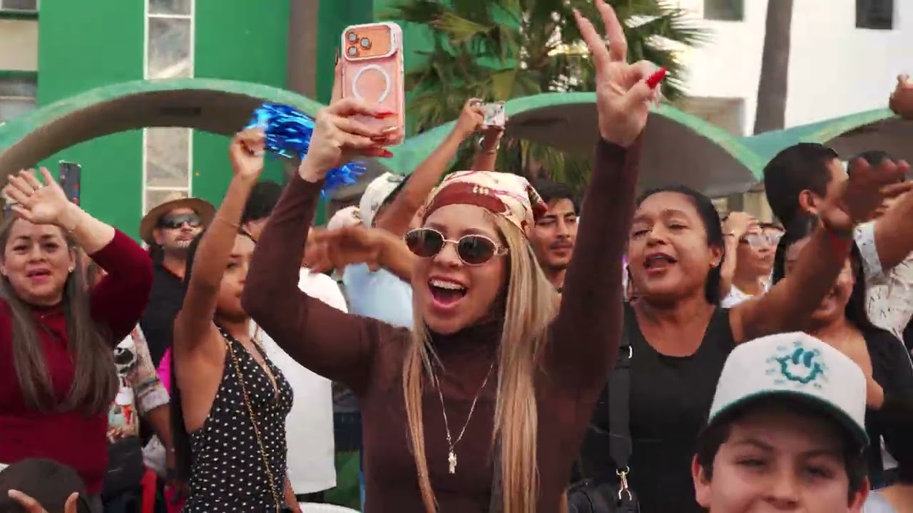 Bésame - Banda BSJ Más Poderosa Que Nunca (Video Oficial) #bsj #maspoderosaquenunca #bandasinaloense