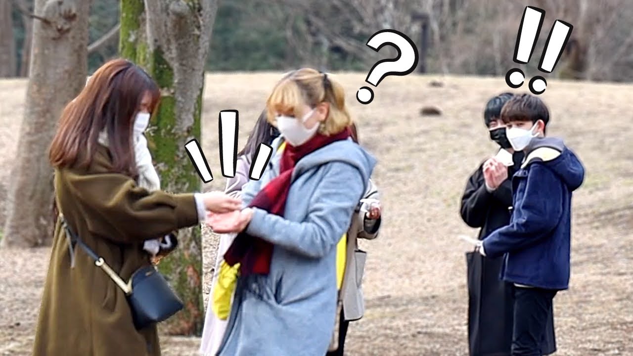 I gave chocolates to strangers in Japan and this is what happened