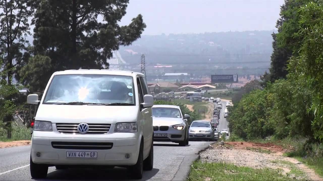 E-tolls: Traffic delays as motorists avoid e-tolls