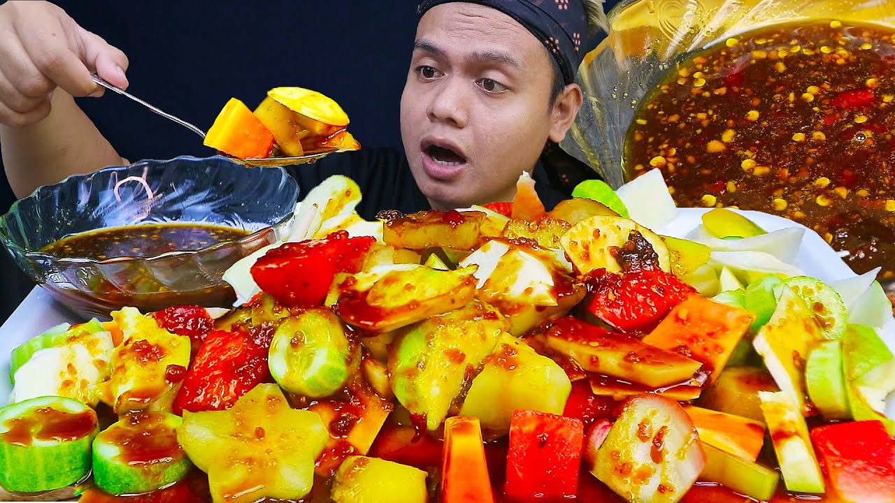 MEREM MELEK !! MUKBANG RUJAK BUAH SEGAR ABANG ABANG