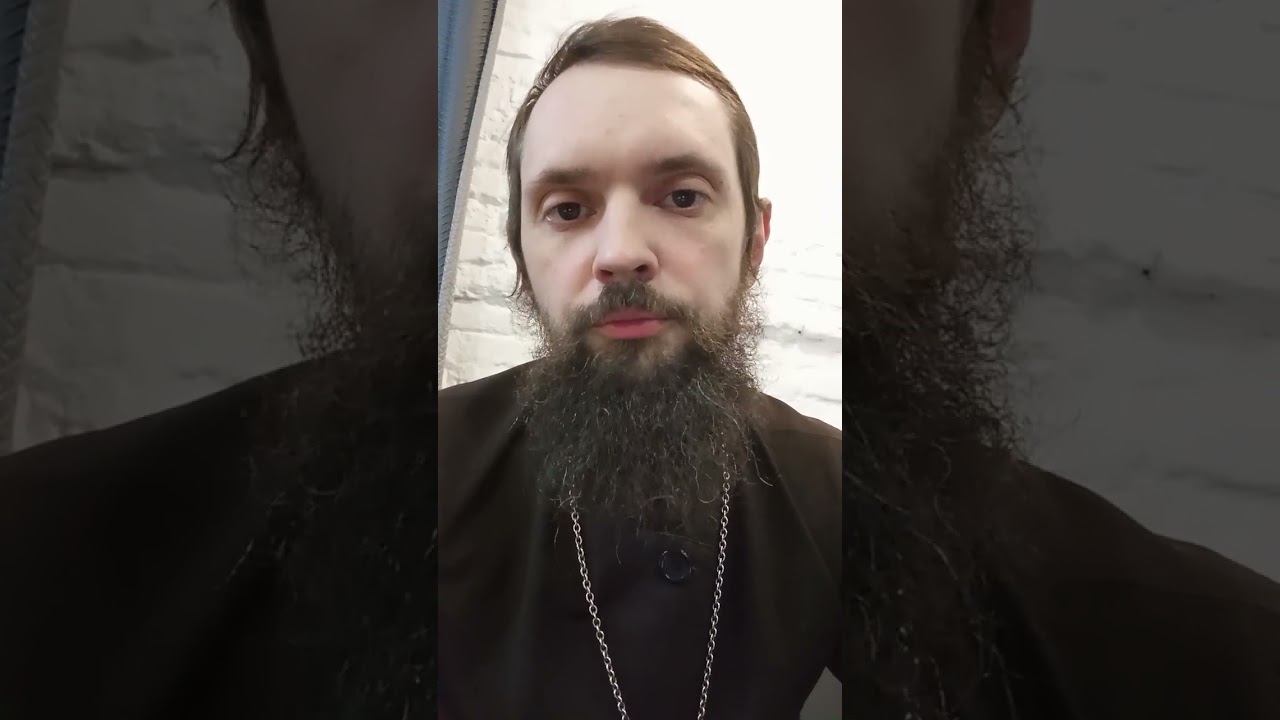 Следить нельзя молиться!