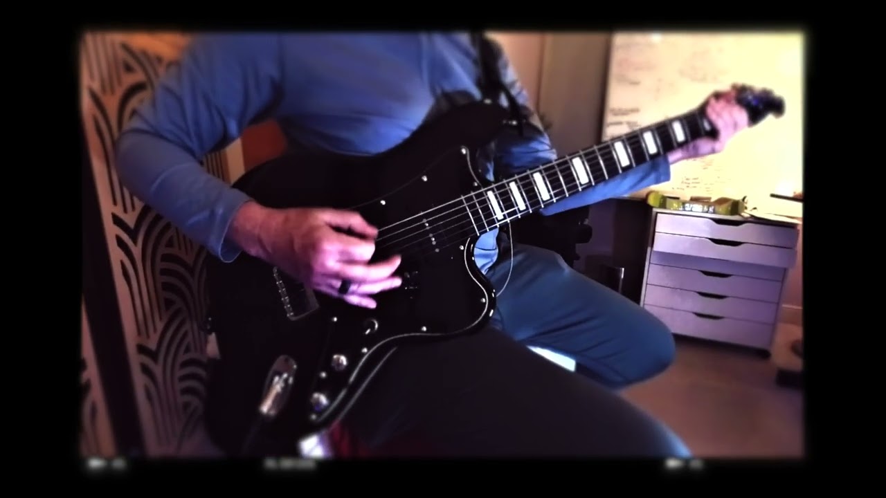 Modified Harley Benton JA Baritone - Lindy Fralin noiseless Alnico P90's