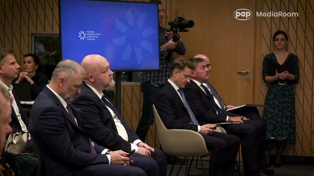 PTEC: na dekarbonizację ciepłownictwa systemowego w Polsce potrzeba prawie 500 mld złotych