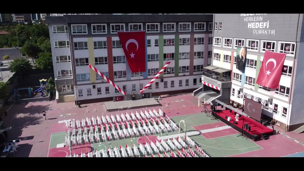 sihirli mezuniyet farki ile Ali ihsan hayirlioglu ortaokulu