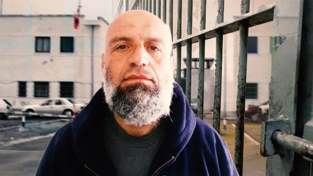 Arratisje si në filma nga burgu i Shënkollit! Ja si i kaloi gardianët 49-vjeçari…