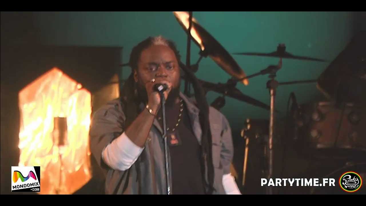 MORGAN HERITAGE - LIVE at Garance Reggae Festival 2012 HD by Partytime.fr
