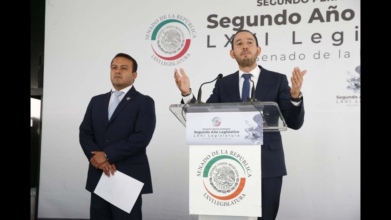 Conferencia de prensa de los senadores del PAN, Marko Cortés Mendoza y Raymundo Bolaños Azócar