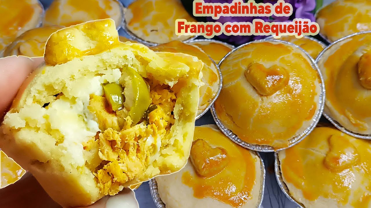 A Empadinha de Frango com requeijão que desmancha na boca é essa aqui!!!