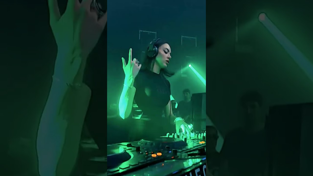 Sara Landry &ndash; Hard Techno Ritual (Fabrik Madrid) 🔥 ⚡