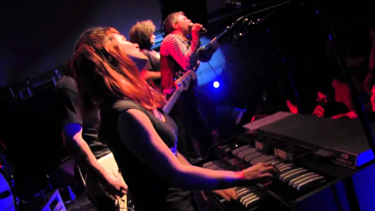 Wau y los Arrrghs!!! Demolición (Los Saicos) - latrinchera producciones - wild weekend