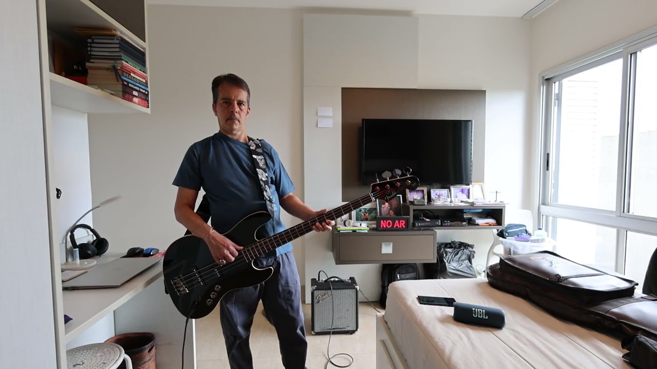 Judas Priest - Never Satisfied - Bass Cover