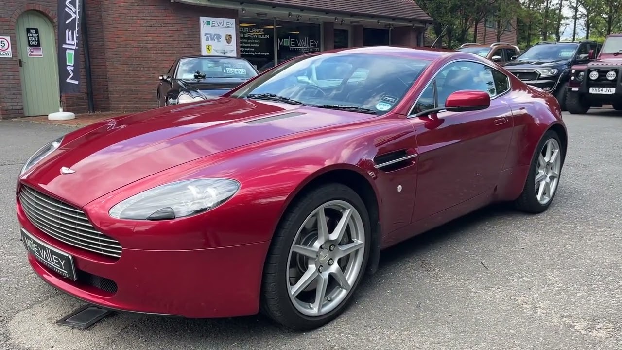 Mole Valley Aston Martin V8 Vantage 4.3 Manual.