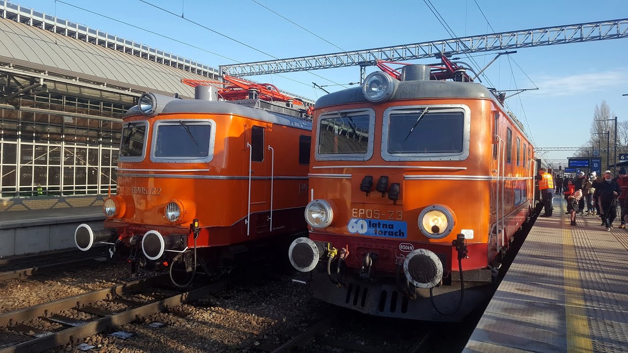 EP05-23 Czesio z pociągami okazjonalnymi Leśnik i Katarzynka wokół Wrocławia na Dzień Kolejarza.