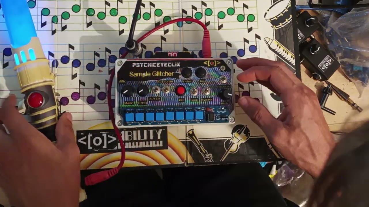 Sample Glitcher- Light saber by Psychiceyeclix #circuitbent #glitch #soundart #noise #circuitbending