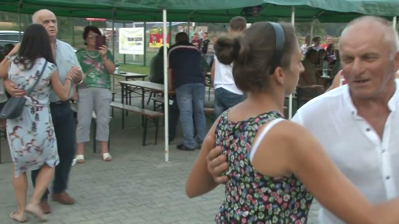 Kapela LUDOWA JANA STĘPNIA  z Bukowej.