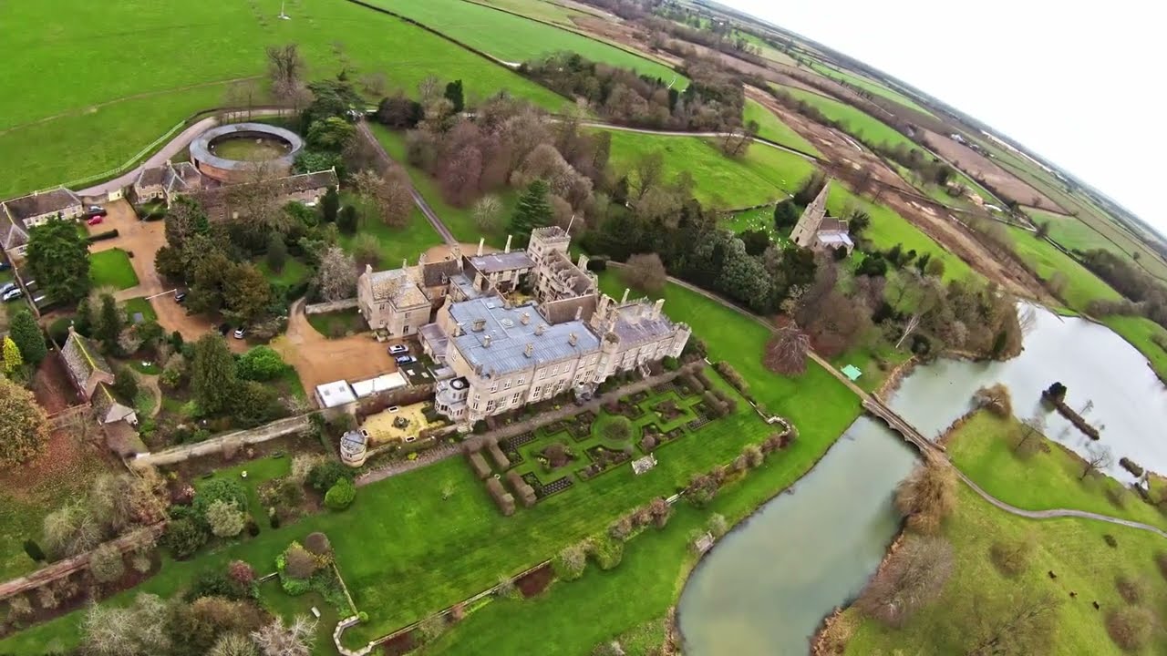 Deene Castle ( 1514 ) 2022 - Northamptonshire ( Corby ) I UK I Dron I 4k I DJI - FPV .