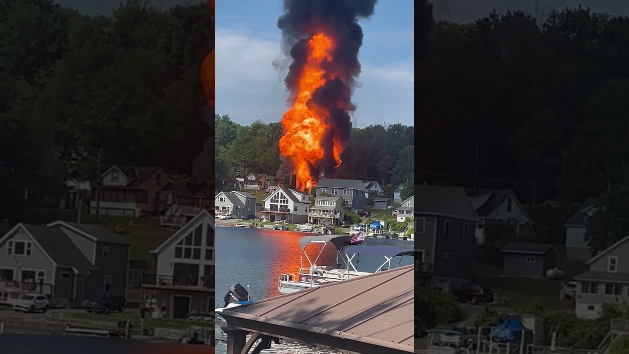 Massive Fireball Fills Sky in Pennsylvania, as Explosion Destroys Lakeside  #Homes #shorts