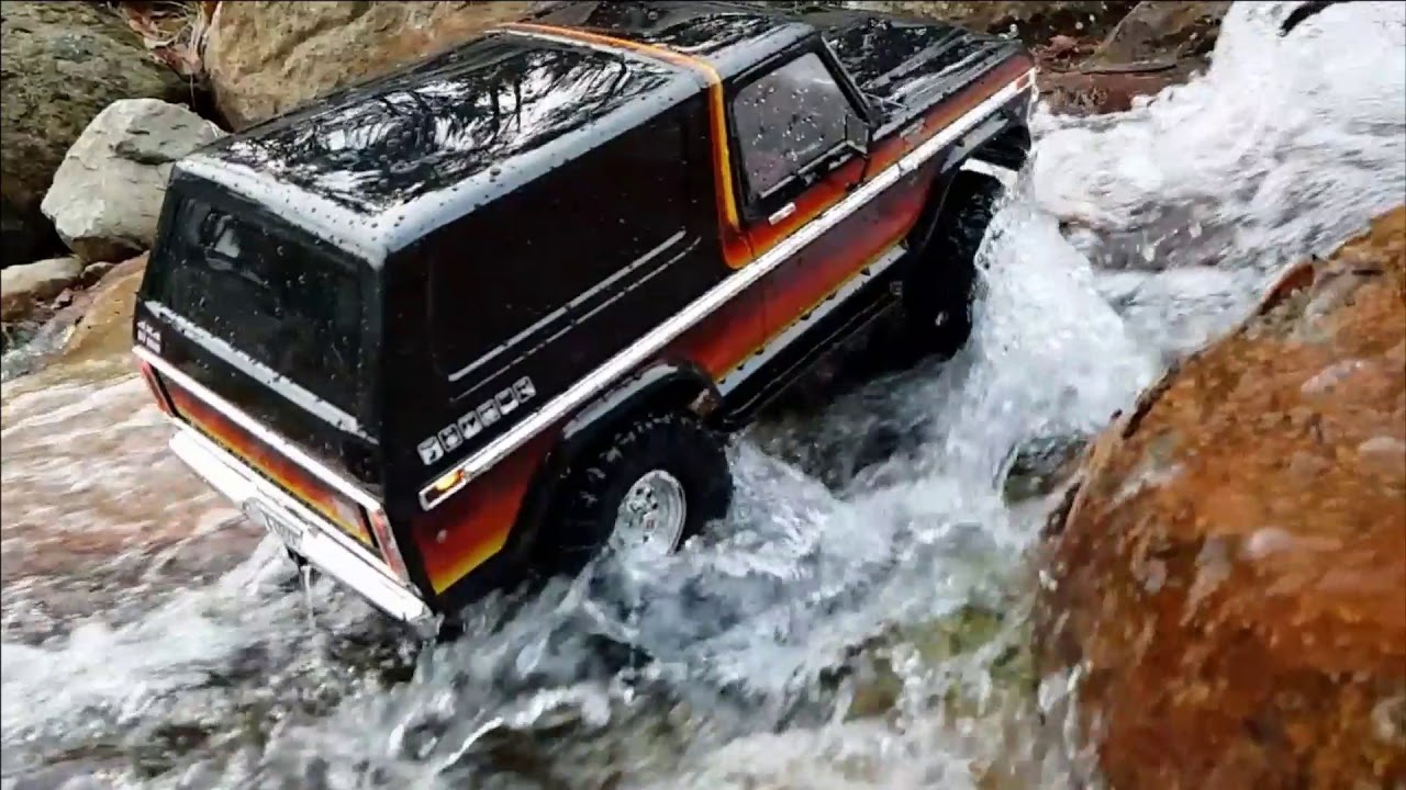 Traxxas TRX4 Ford Bronco Valley Rock Crawling