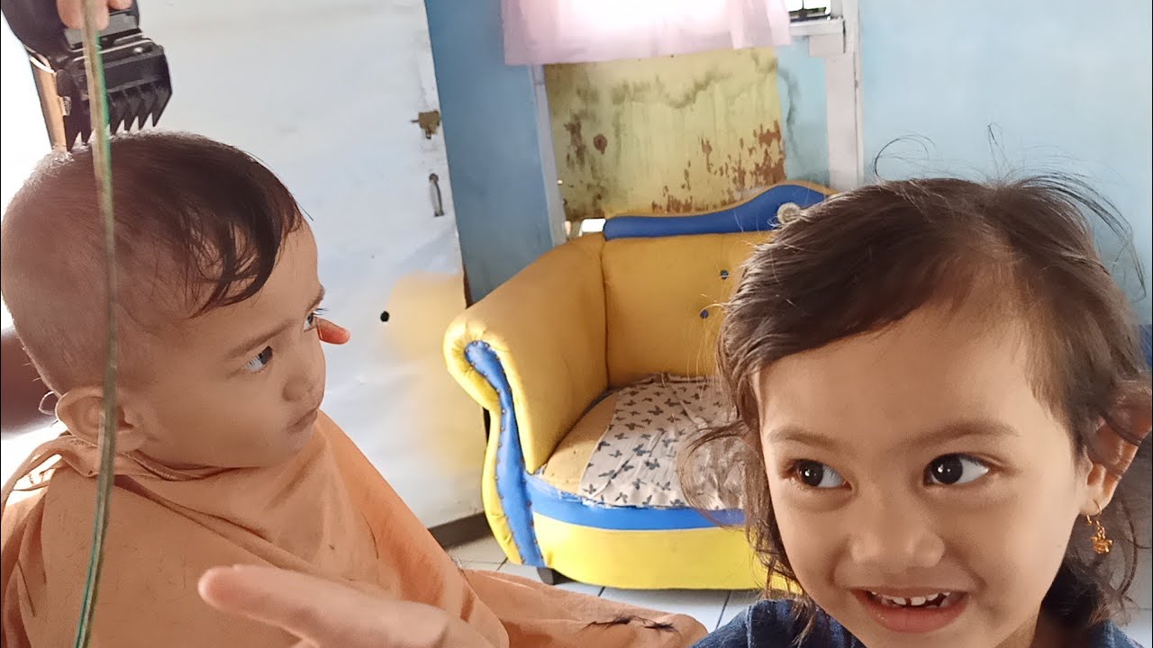 Salsa antar adik Ali Cukur rambut Ala ala Oppa Korea | Salsa kids