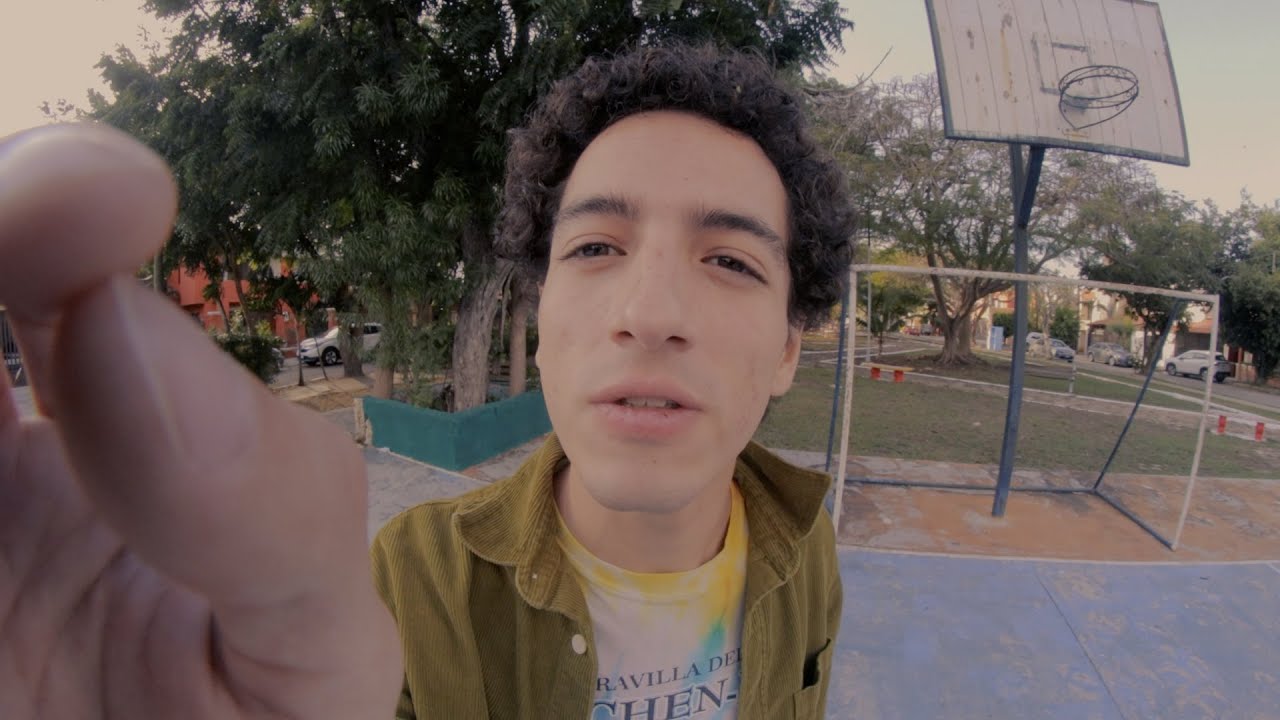 ASMR *tickle tickle* in the park