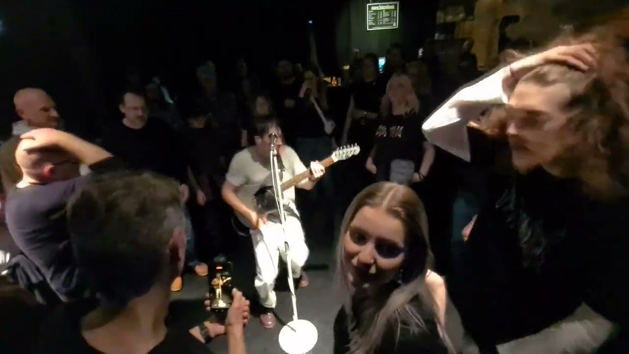 October Drift - Not Running Anymore - live @ Maschinenhaus Berlin 09.12.2024