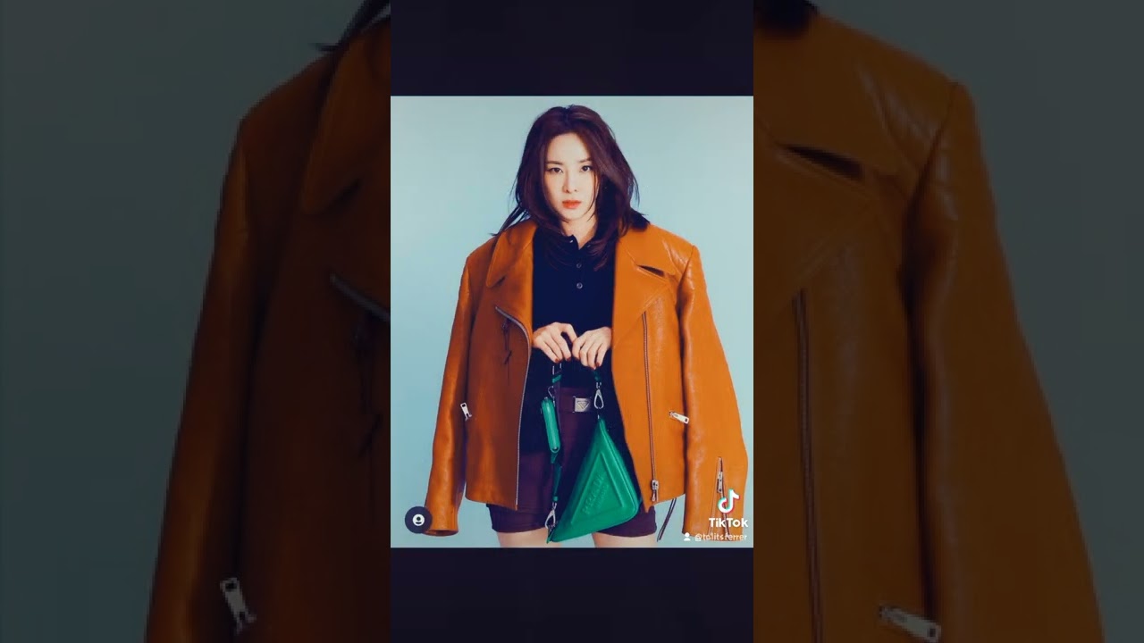 Sandara Park on Prada FW2022 #sandarapark #dara #prada #video #shorts #kpop #trending #viral #fy