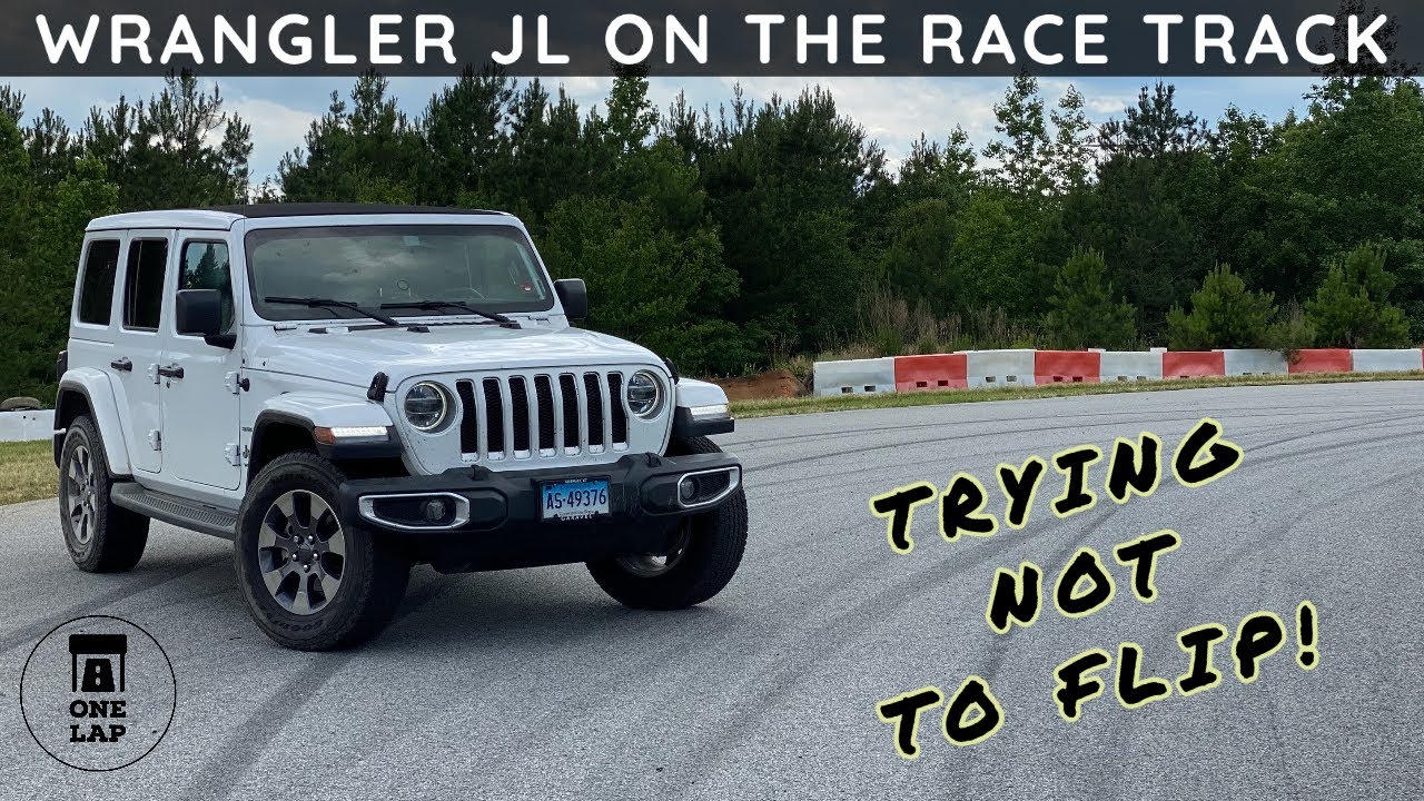 One Lap in the Jeep Wangler JL 2.0 Turbo on the Race Track!