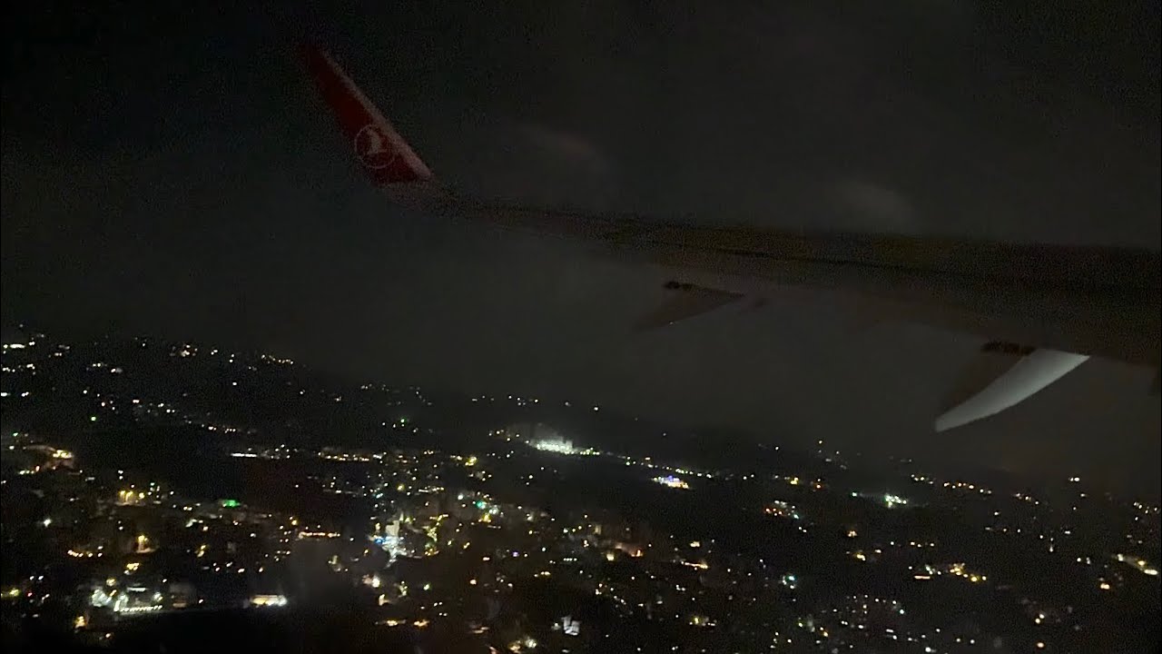 Turkish Airlines A321neo take off in Beirut 