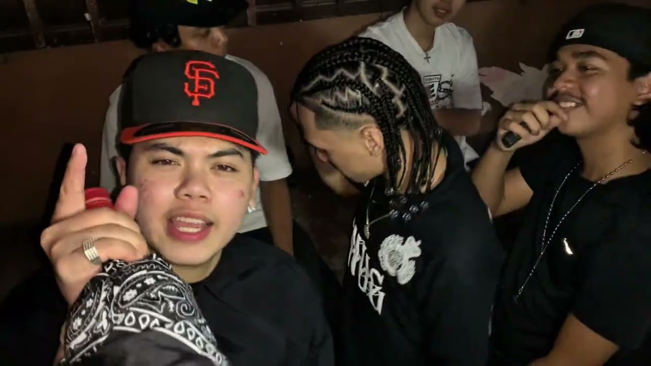 Curly B - Let me do my thang ft. AKRUzTA