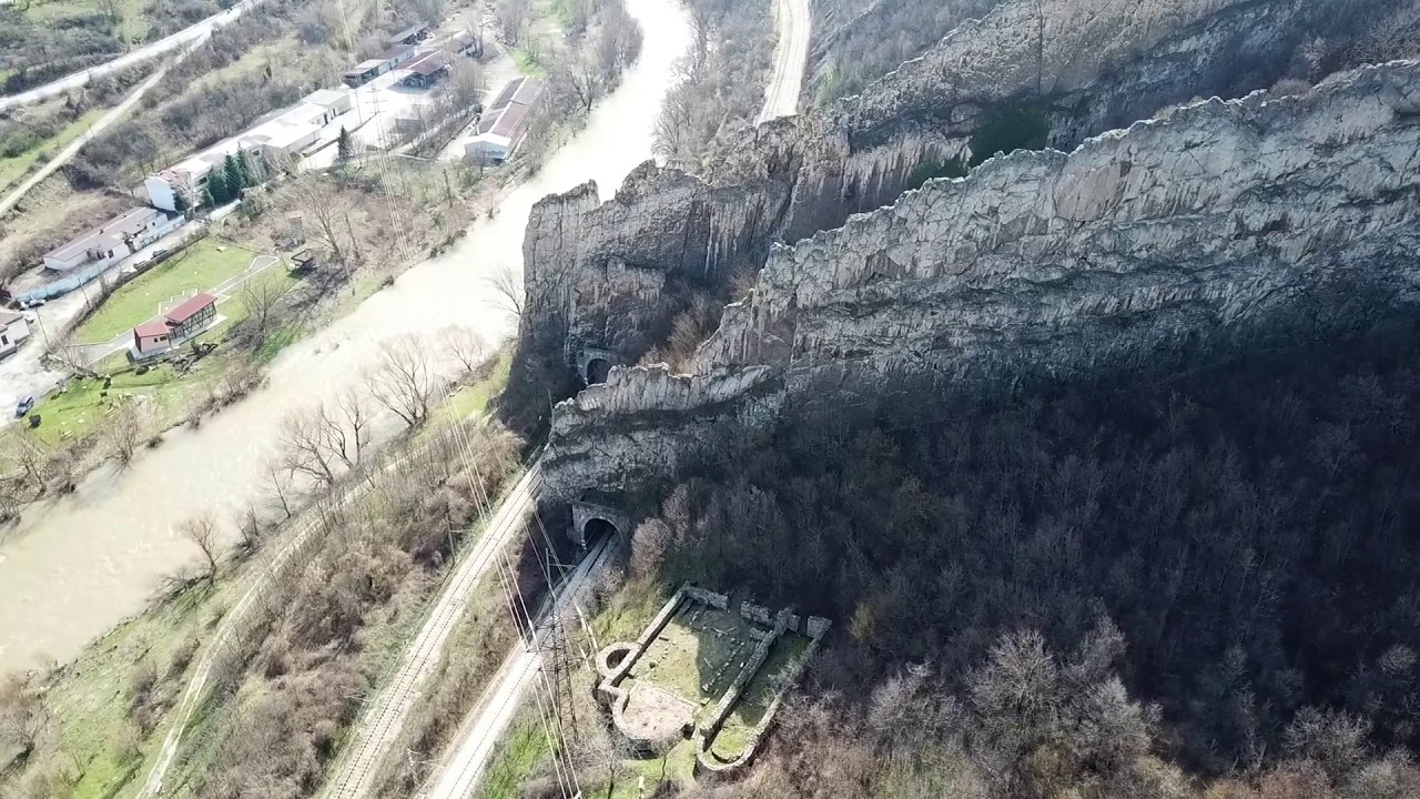 Раннохристиянска базилика - Лютиброд