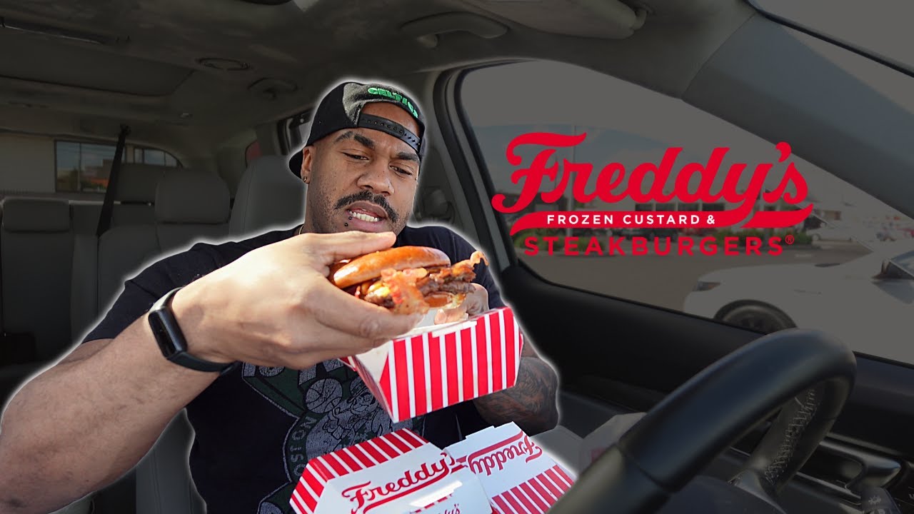 Впервые попробовал заварной крем и стейк-бургеры от Freddy's — я впечатлен!