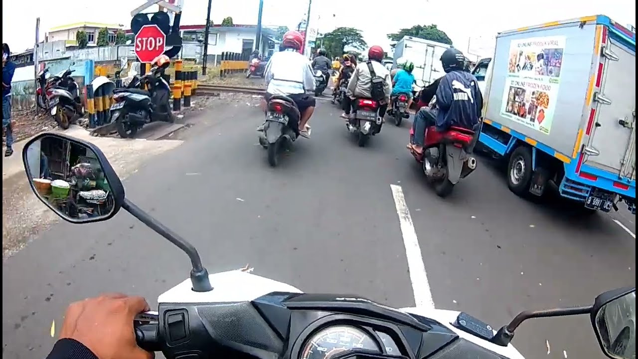 Suramadu Siang Hari