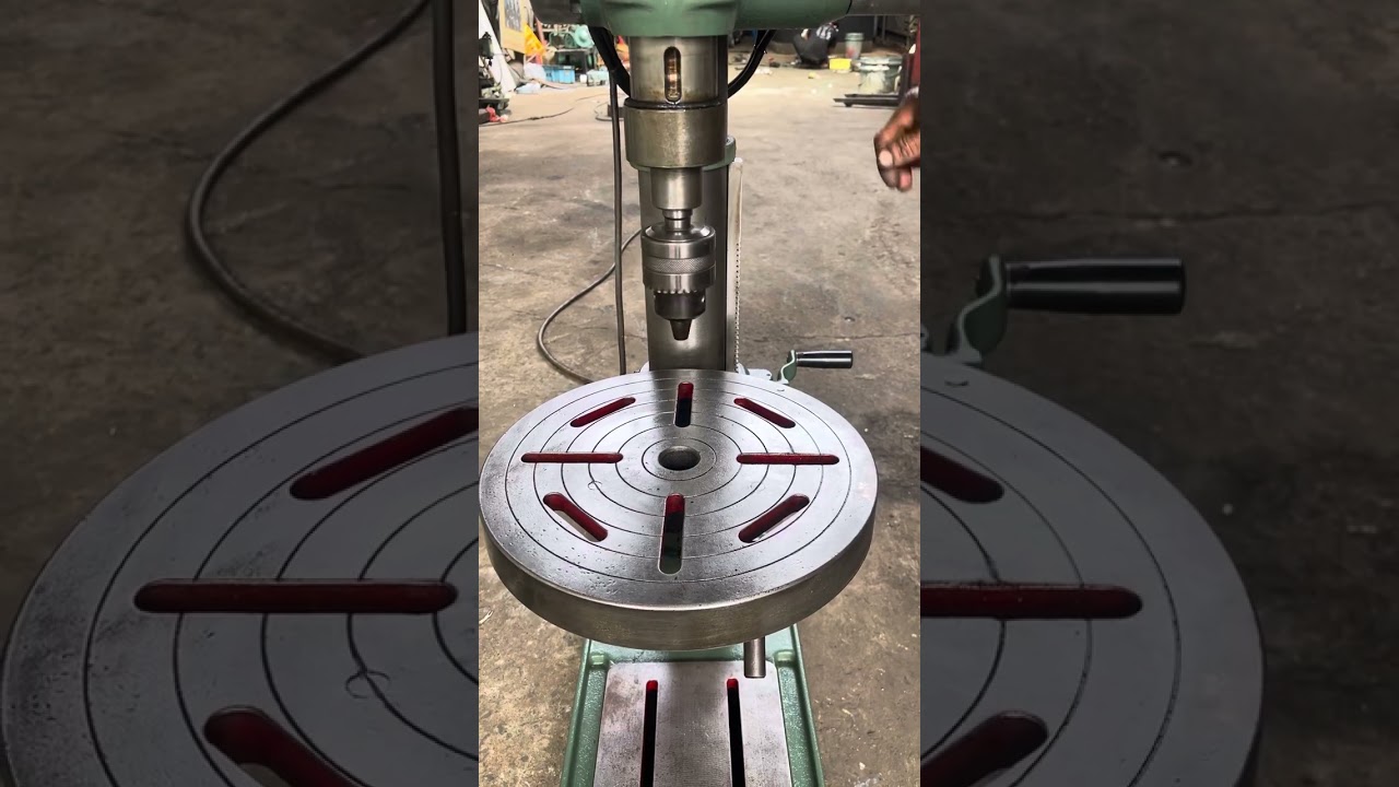 Khoan tự động và taro