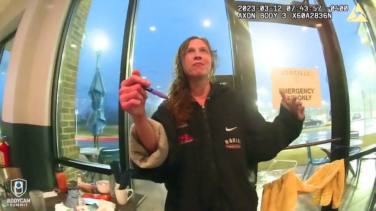 Police Teach Entitled Woman She Doesn't Make The Rules