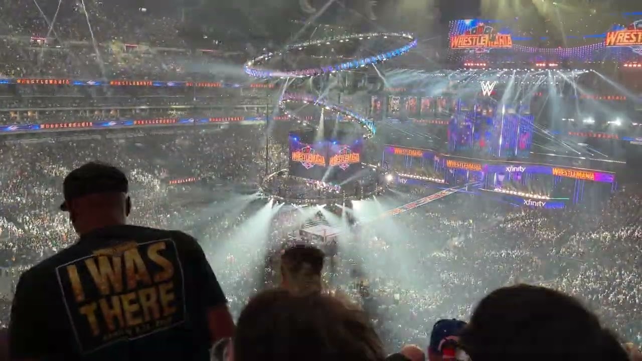 'Stone Cold' Steve Austin entrance and attendance announcement at WrestleMania 41