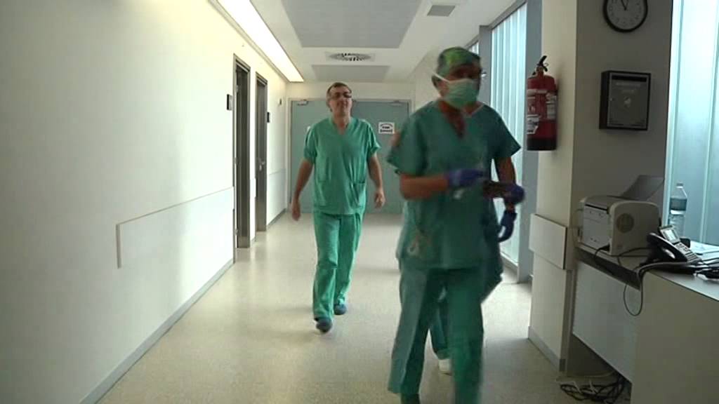 Caballas denuncia las prologadas esperas y la falta de camas en el Hospital Universitario