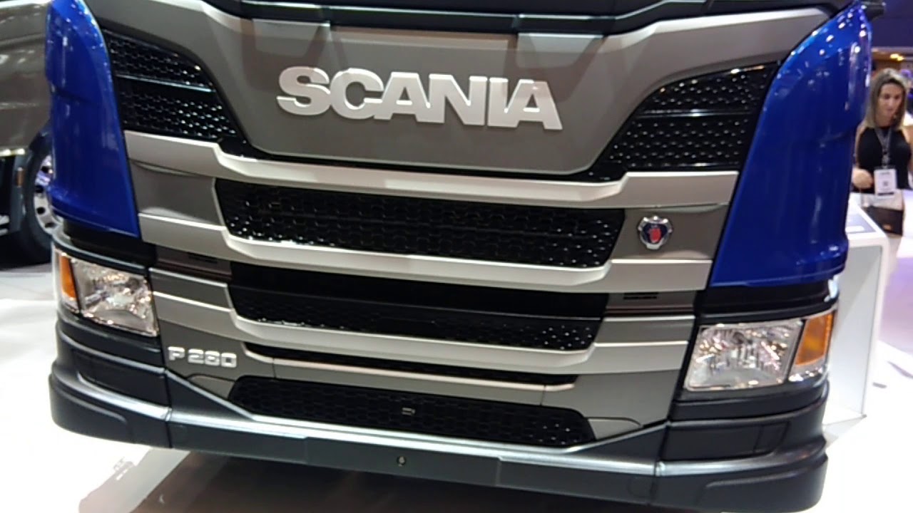 Fenatran2019 Estande Scania P280 6x2 Azul e P360 4x2 Cinza