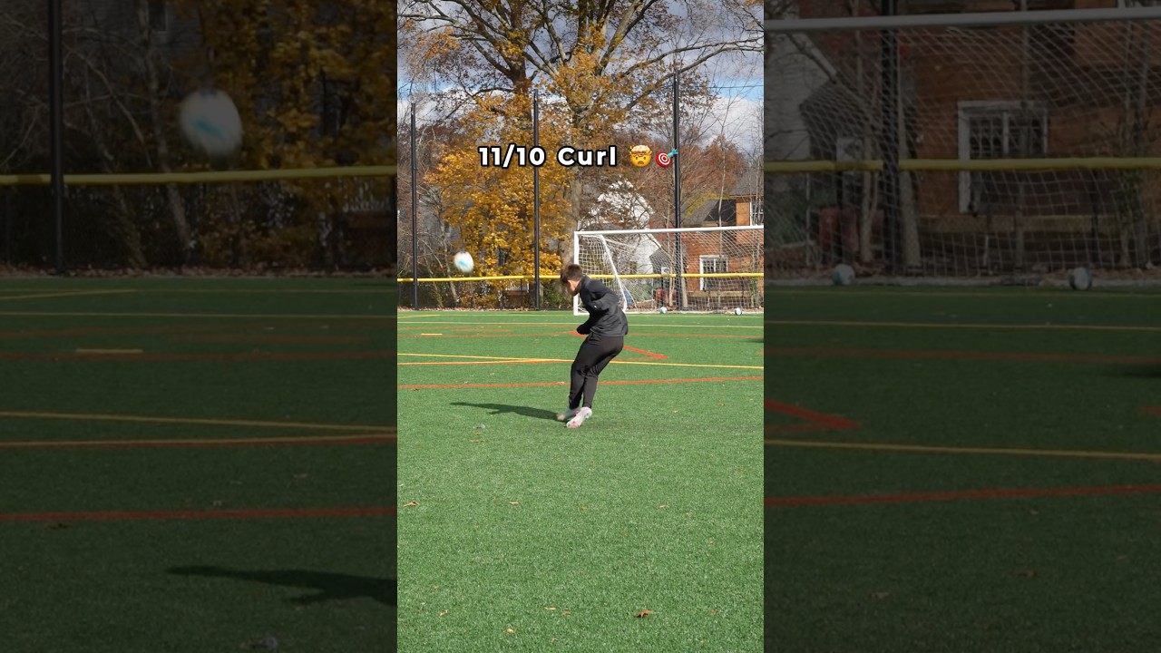 Maximum Curl 🤯🎯 #soccer #football
