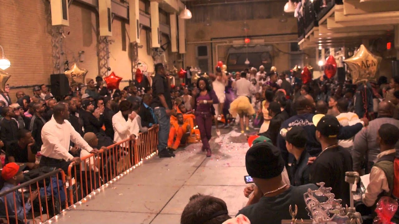 PERFORMANCE  @ NY AWARDS BALL 2012 CLIP 1