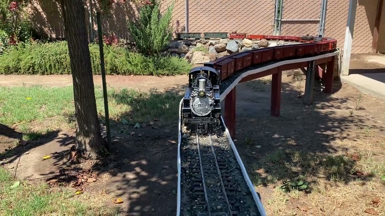 Live Steam K-36 Pulling 17 Cars up a 3.5% Grade
