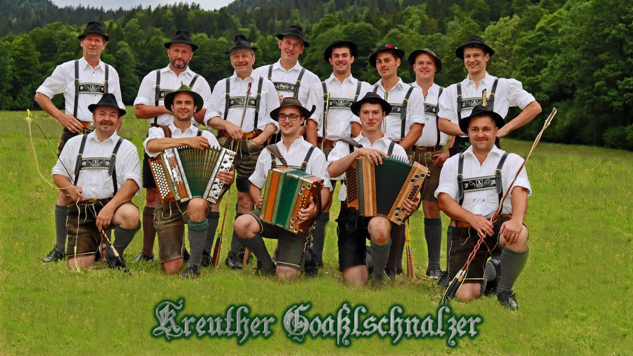 Kreuther Goaßlschnalzer beim Schnoizertreffen 2023