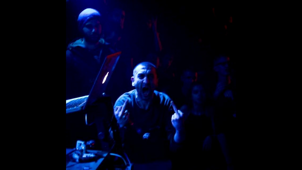 MANI  - Η AGELH MOU LYKOI (AKYKLOFORHTO 2016)