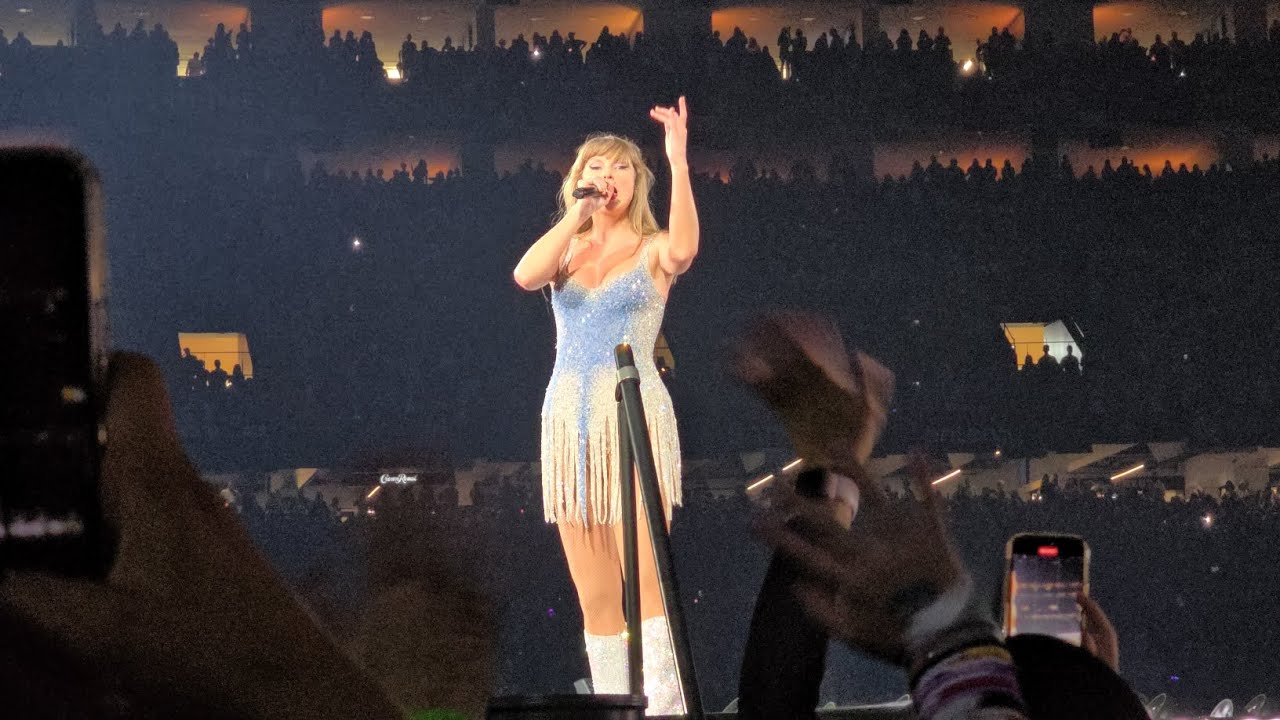 Taylor Swift- Love Story- NOLA Eras Tour Night 2