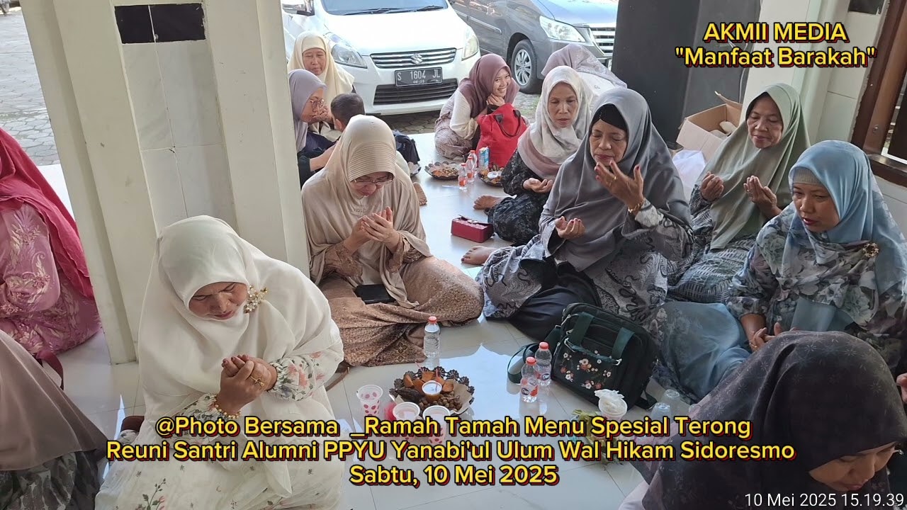 @Photo Bersama & Ramah Tamah Menu Spesial Terong Reuni Santri Alumni PPYU Yanabi'ul Ulum Wal Hikam