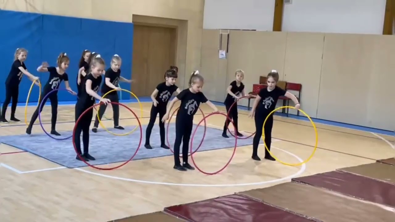 Obruče 1- Vystúpenie pre rodičov ZŠ Turnianska