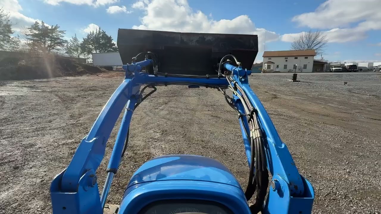 New Holland TC40