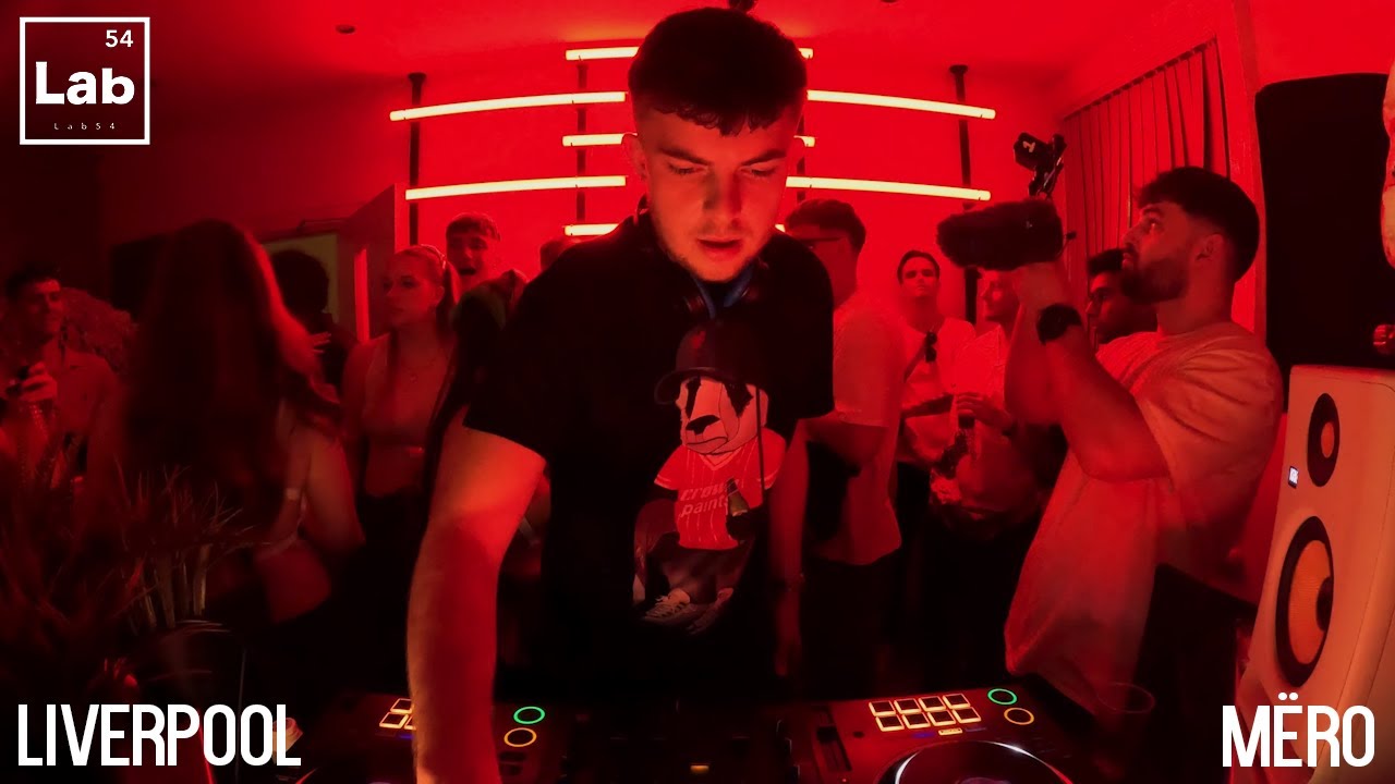 Euphoric Techno Mix at a House Party | Mëro | Liverpool